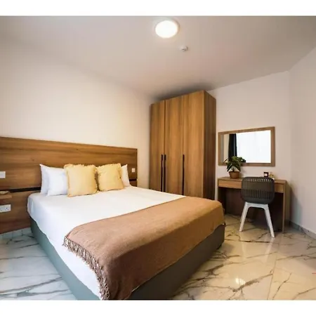 Exclusive Corner Penthouse With Terrace - By Hostmt * St. Paul's Bay